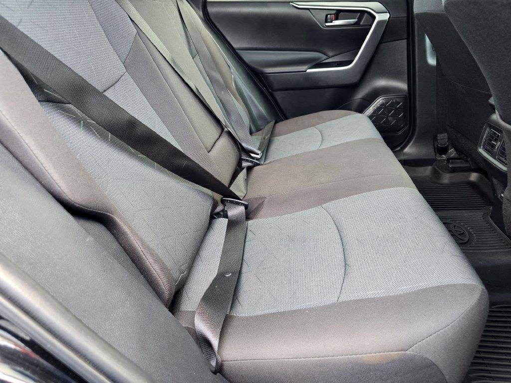 Certified 2025 Toyota RAV4 XLE AWD/4WD image 14