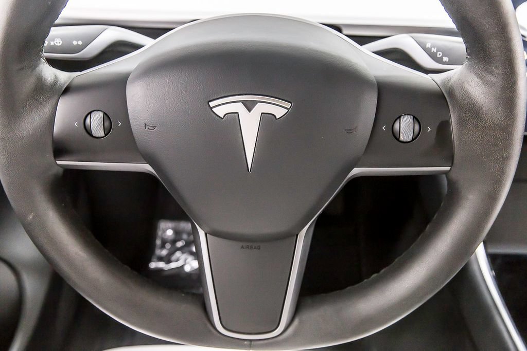 Used 2021 Tesla Model Y 2WD image 28