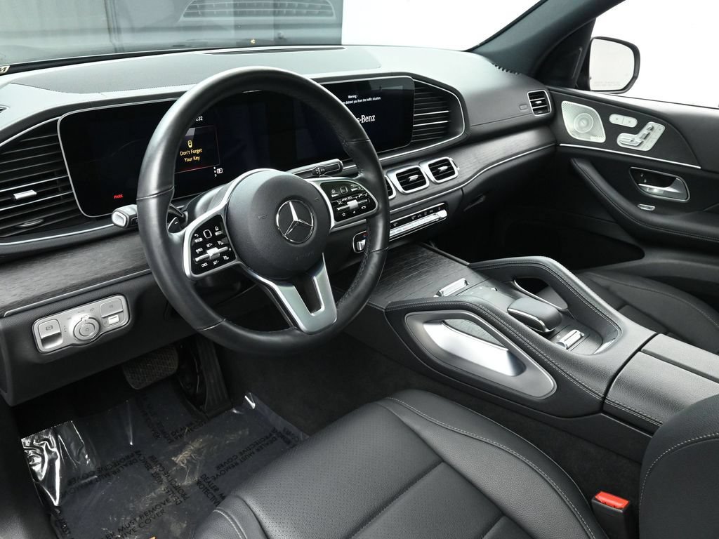 Used 2022 Mercedes-Benz GLS 450 4MATIC image 14