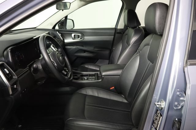 Used 2021 Kia Sorento S w/ Panoramic Sunroof Package FWD image 13