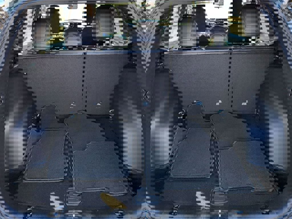 New 2026 Jeep Compass Latitude image 24