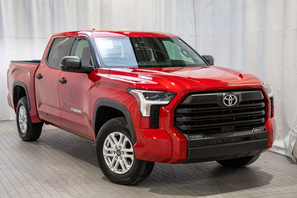 Used 2025 Toyota Tundra SR5 image 1