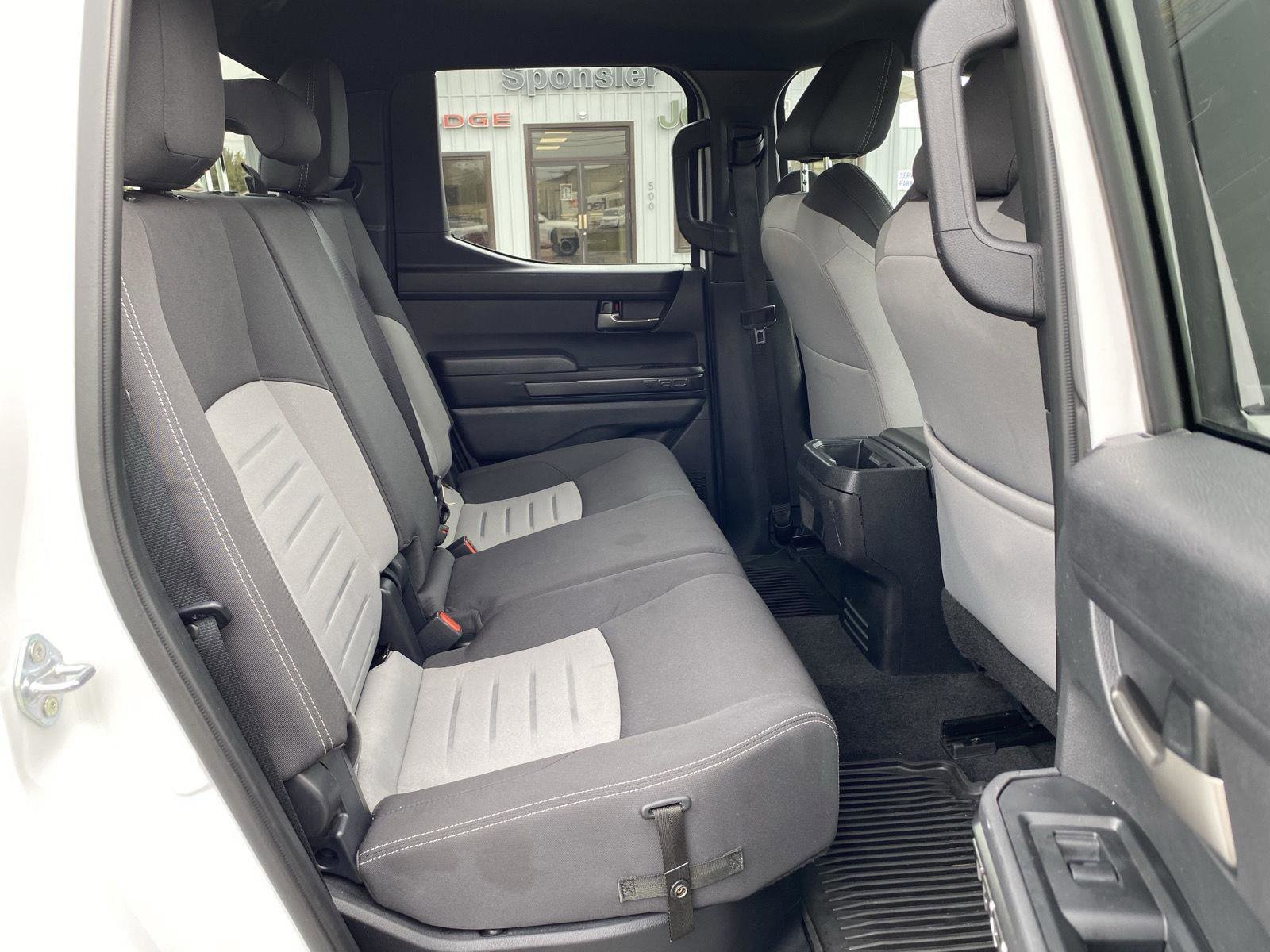 Used 2025 Toyota Tacoma TRD Off-Road image 30