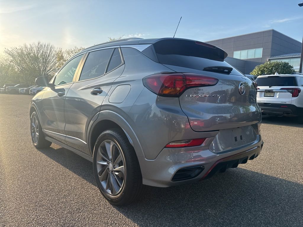Used 2023 Buick Encore GX Select w/ Sport Touring Package FWD image 7