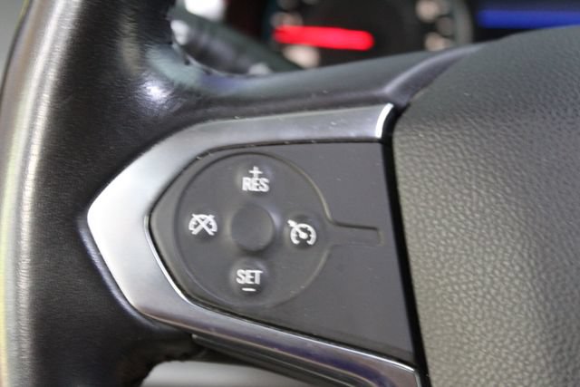 Used 2020 Chevrolet Traverse LT AWD/4WD image 16