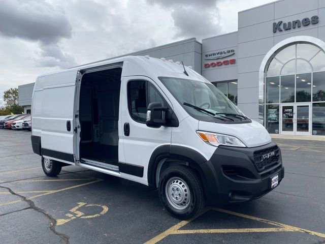 New 2025 RAM ProMaster 2500 w/ Power Group image 16