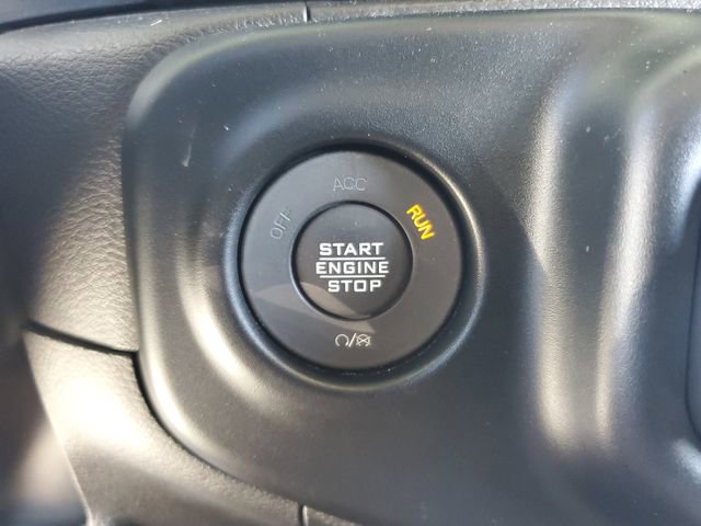 Used 2023 Jeep Gladiator Overland image 24