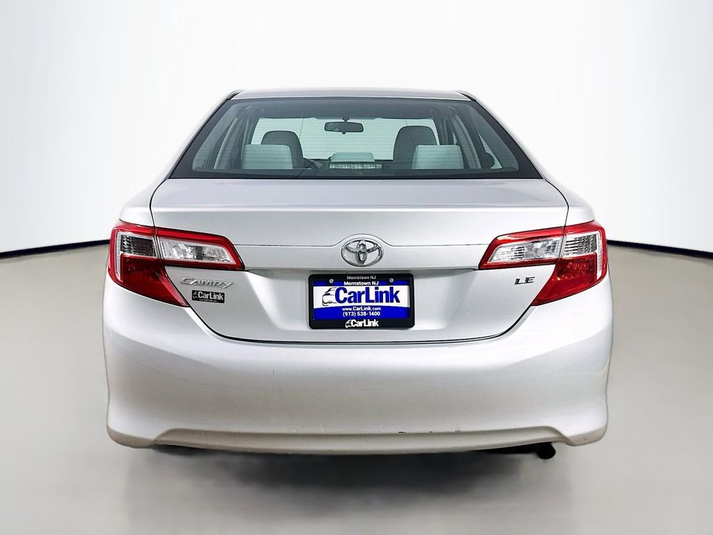 Used 2012 Toyota Camry LE FWD image 7