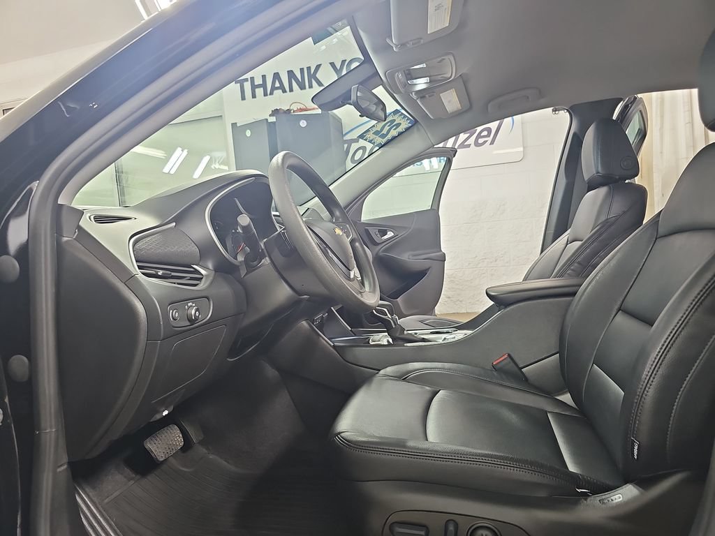 Certified 2022 Chevrolet Malibu LT FWD image 18