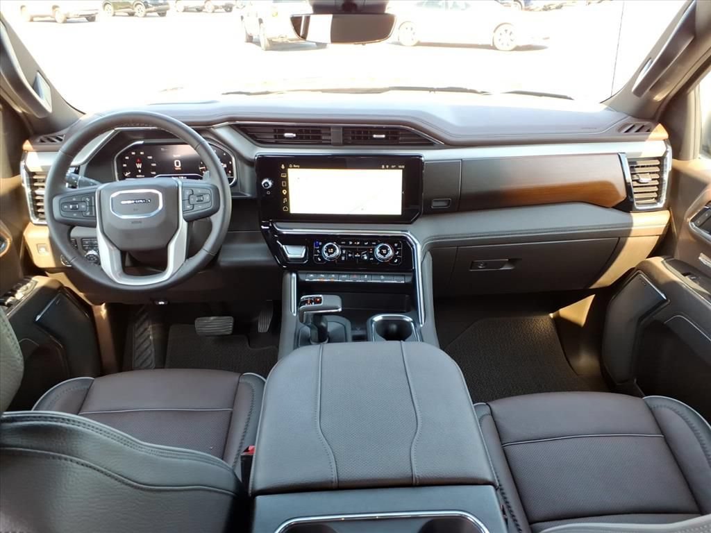Used 2025 GMC Sierra 1500 Denali w/ Denali Reserve Package AWD/4WD image 26