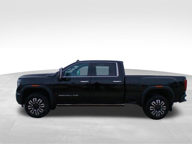 Used 2025 GMC Sierra 2500 Denali Ultimate image 2