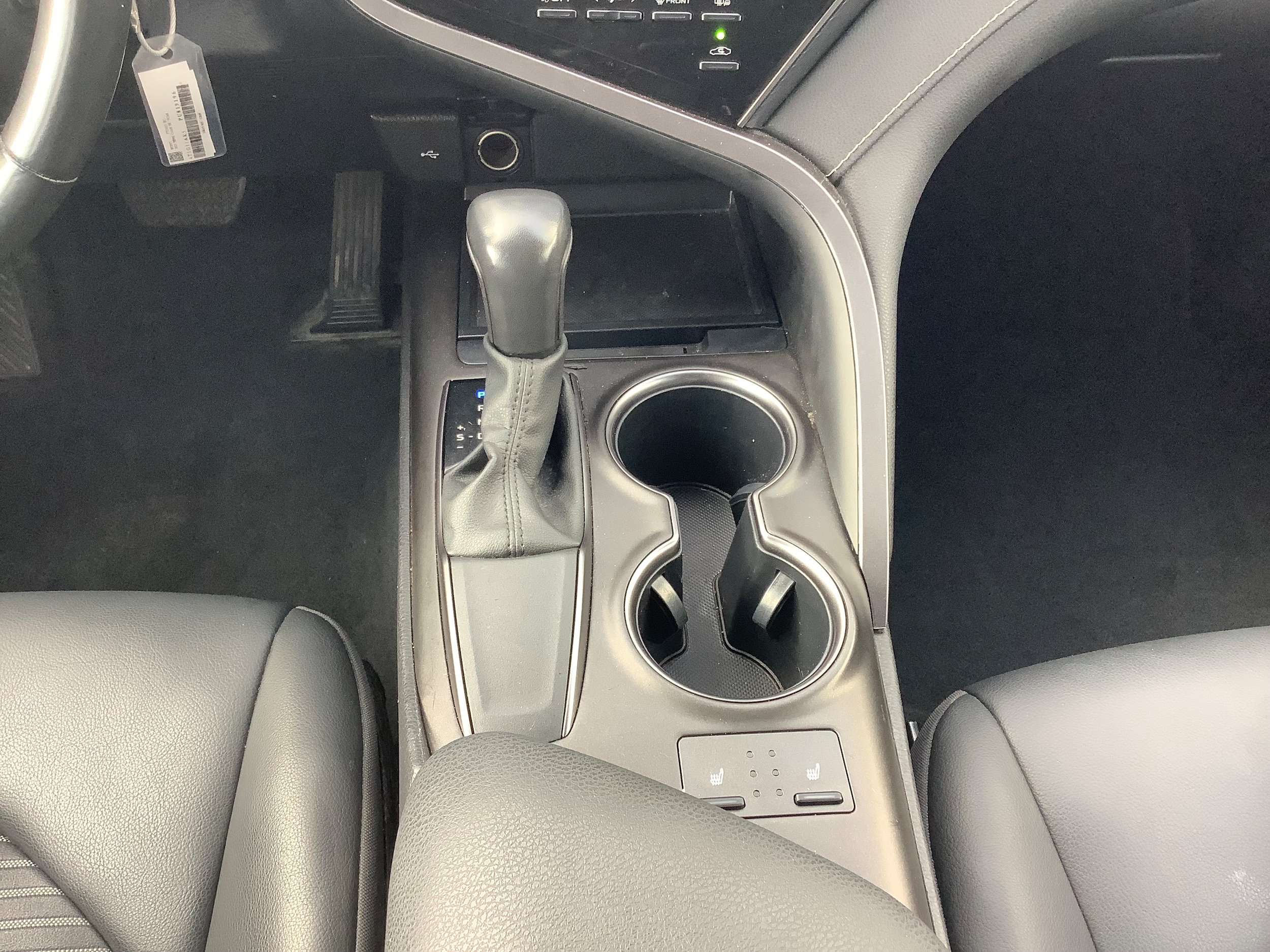 Used 2023 Toyota Camry SE FWD image 10