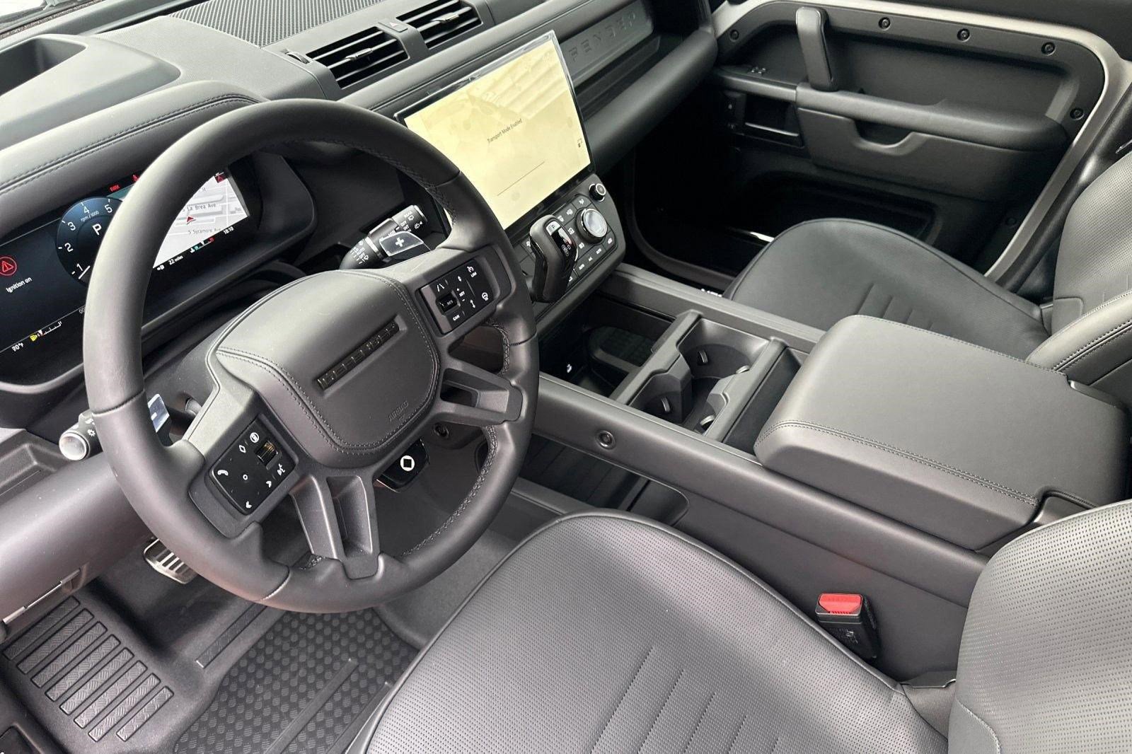 New 2026 Land Rover Defender 110 OCTA image 4