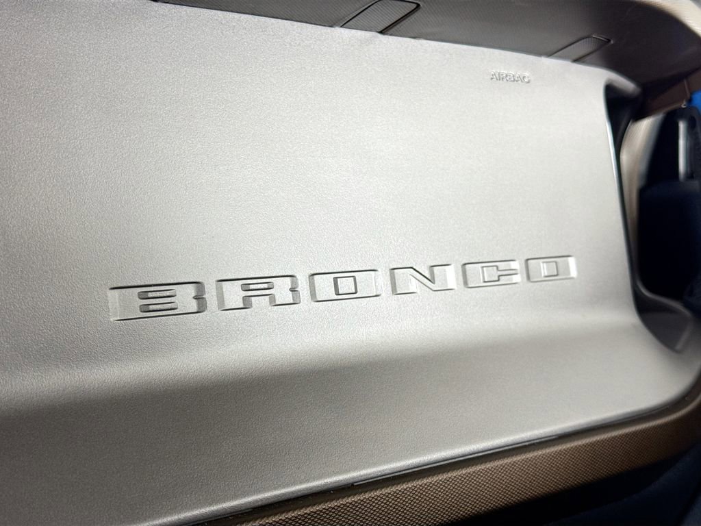 Used 2023 Ford Bronco Outer Banks image 22