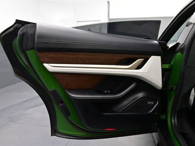 Certified 2022 Porsche Taycan GTS image 13