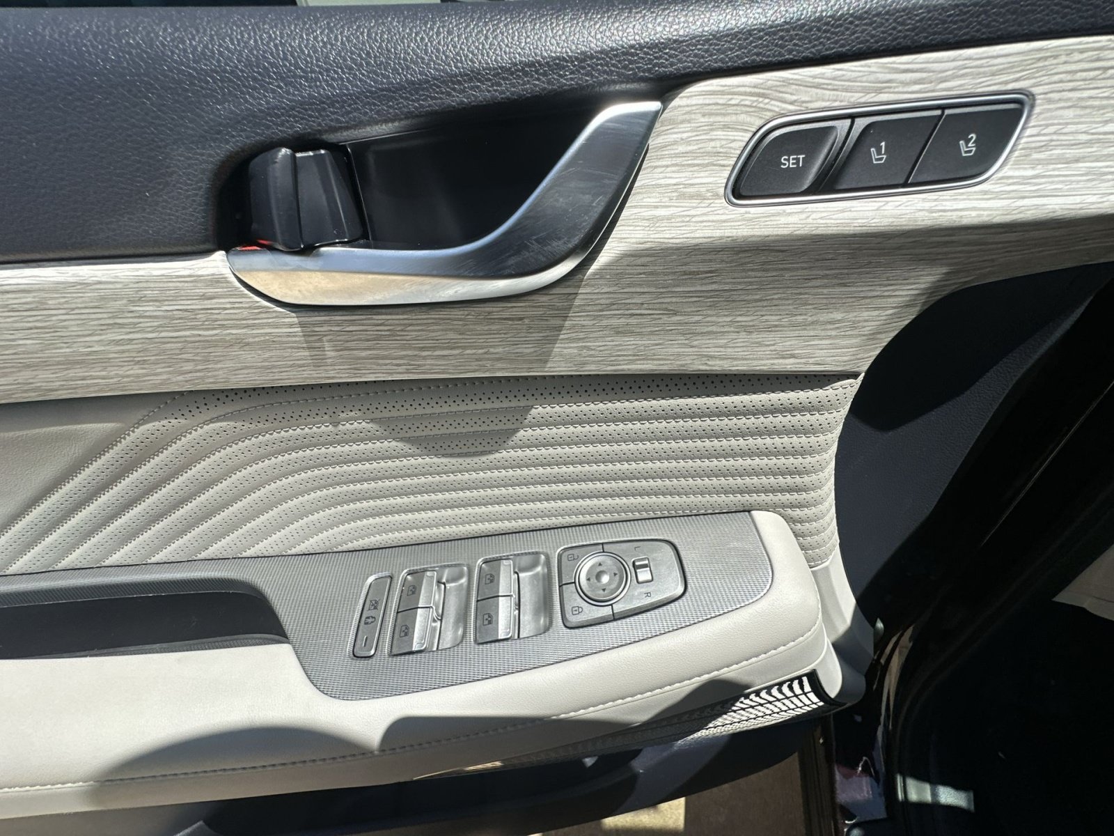 Used 2024 Hyundai Palisade Calligraphy AWD/4WD image 23