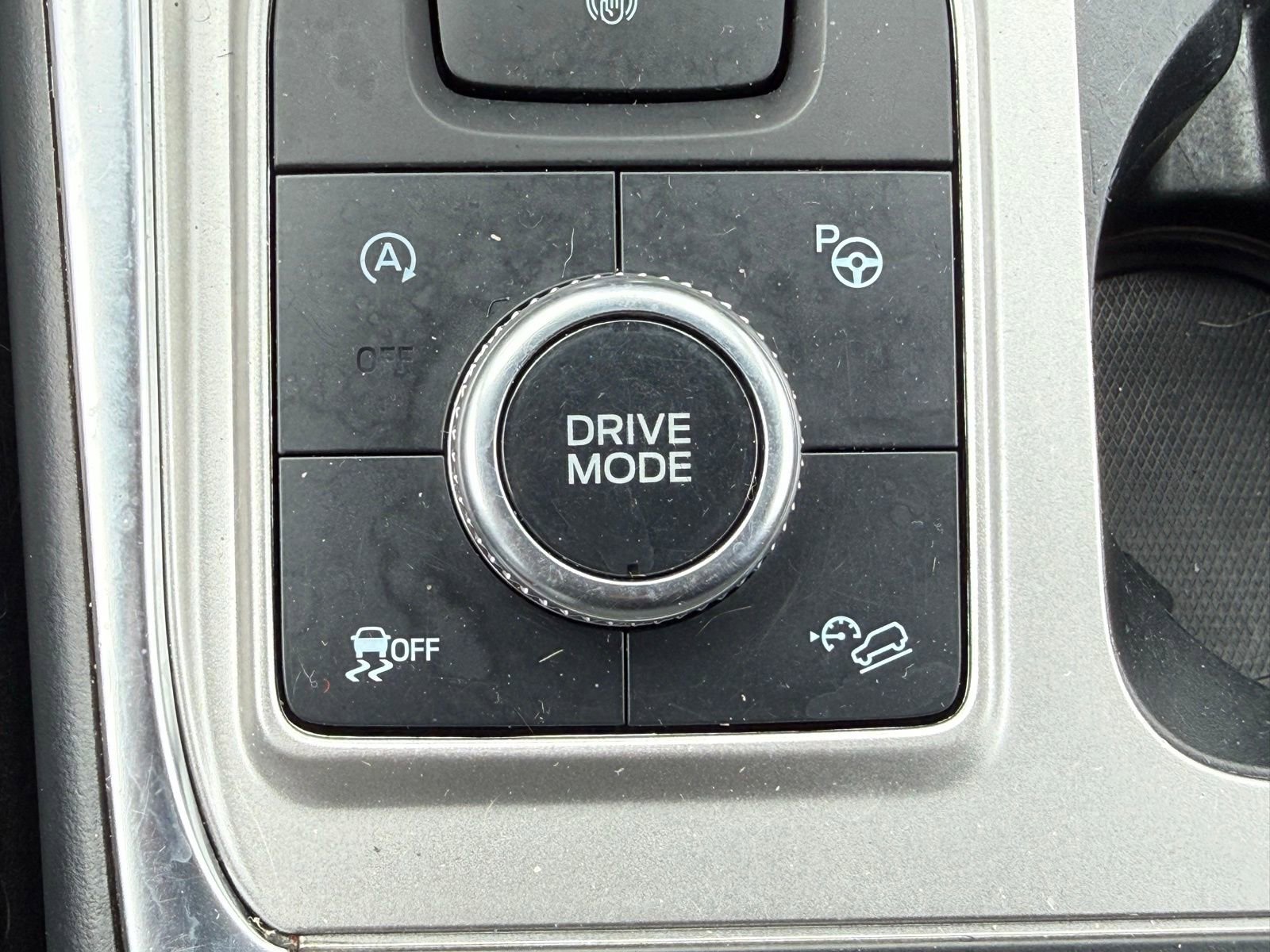 Used 2020 Ford Explorer ST w/ ST Street Pack AWD/4WD image 30