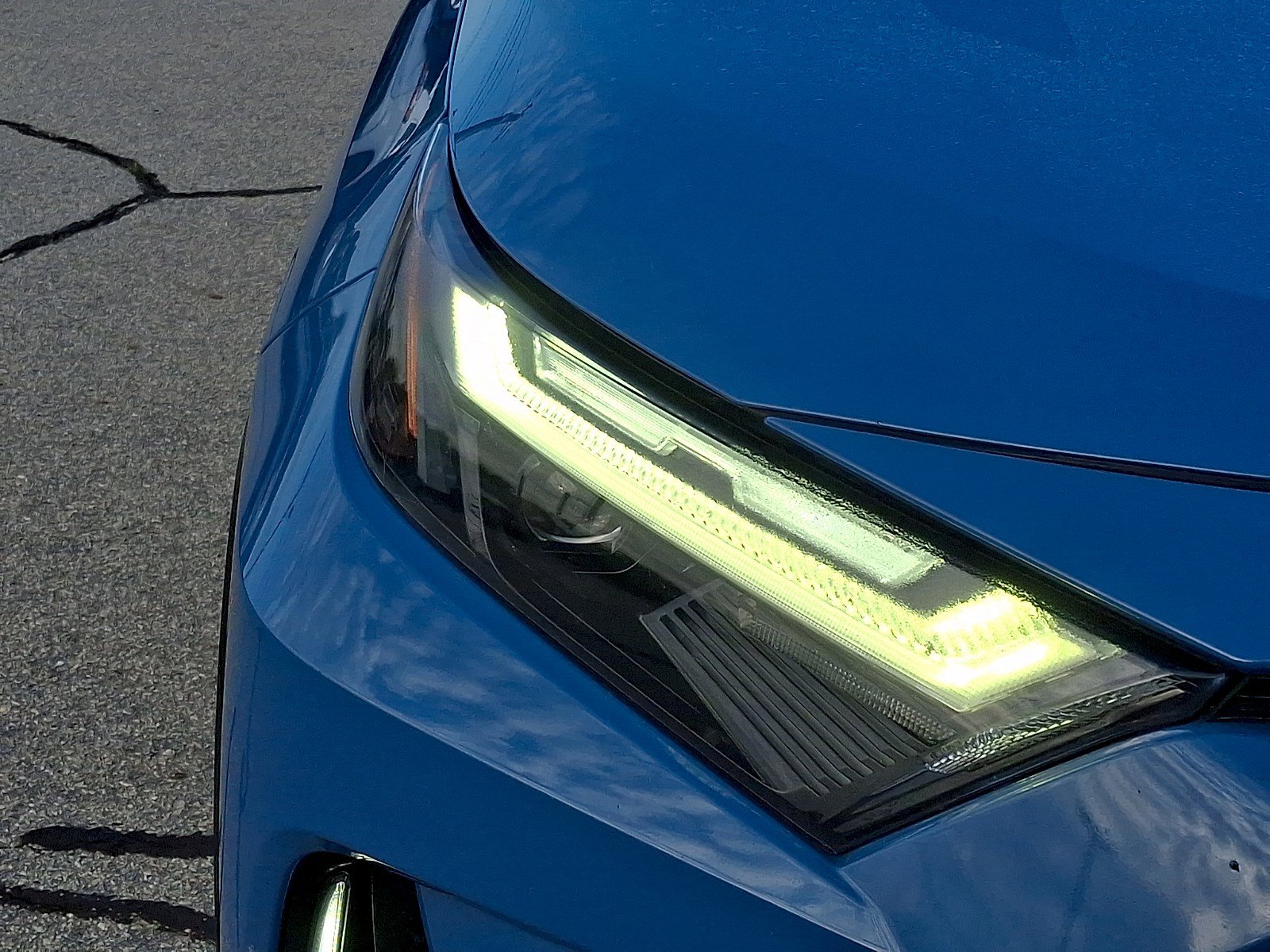 Used 2022 Toyota RAV4 XSE image 8