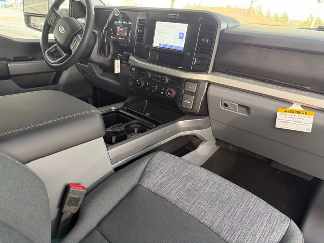 New 2026 Ford F350 XLT w/ FX4 Off-Road Package image 12