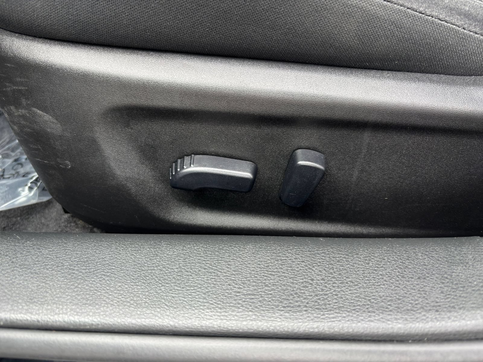 Used 2025 Nissan Altima 2.5 SV FWD image 22