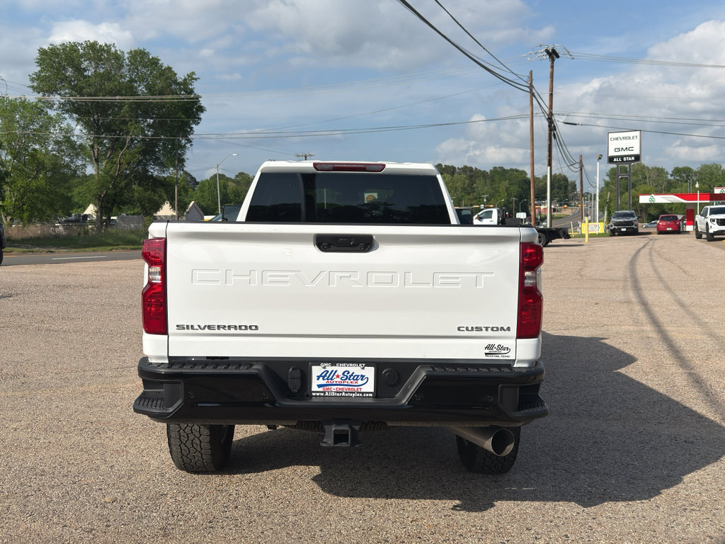 Used 2025 Chevrolet Silverado 2500 Custom w/ Custom Value Package AWD/4WD image 7
