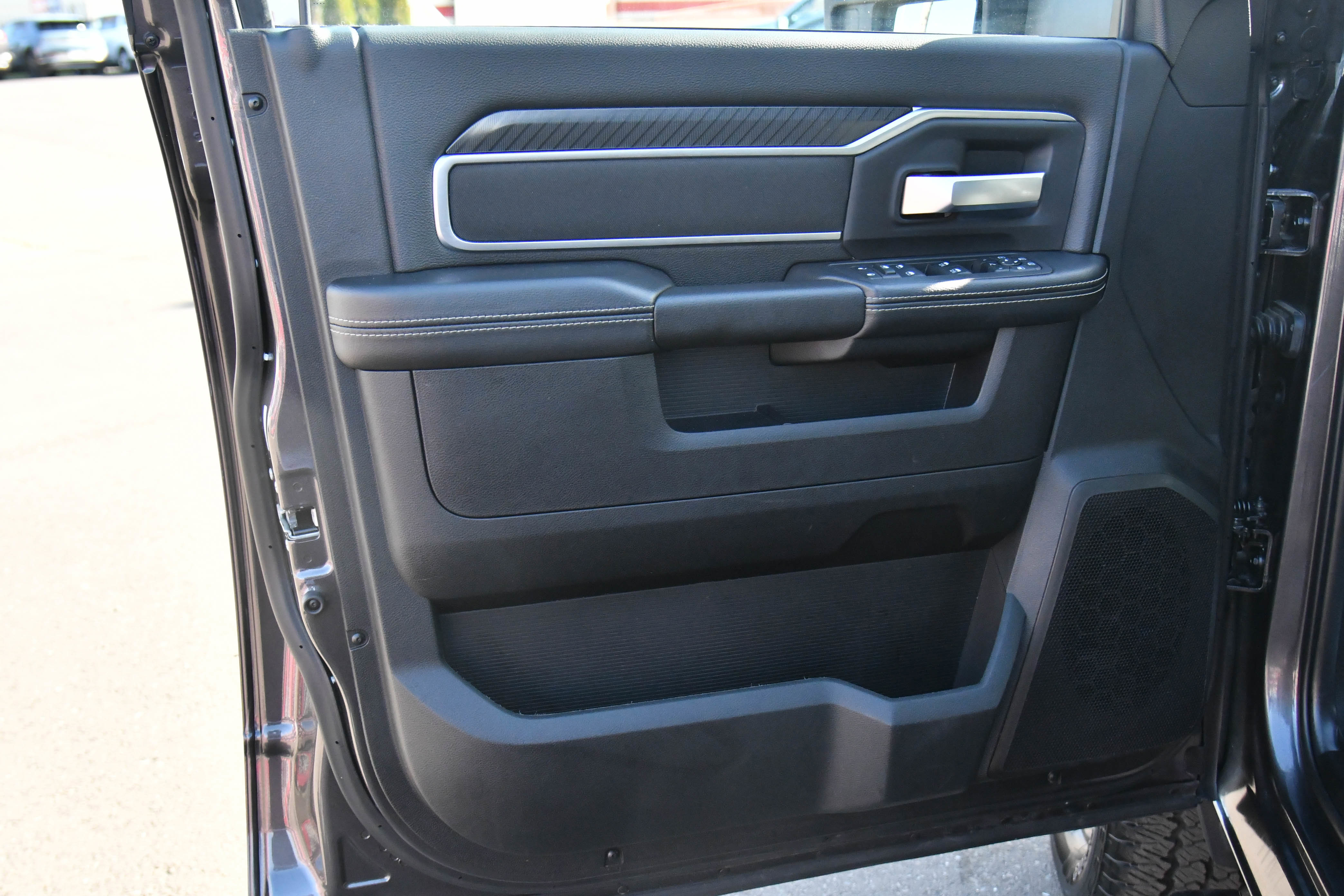 Used 2025 RAM 2500 Big Horn image 16