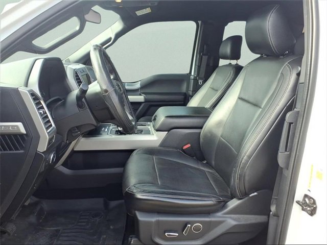 Used 2015 Ford F150 Lariat image 25
