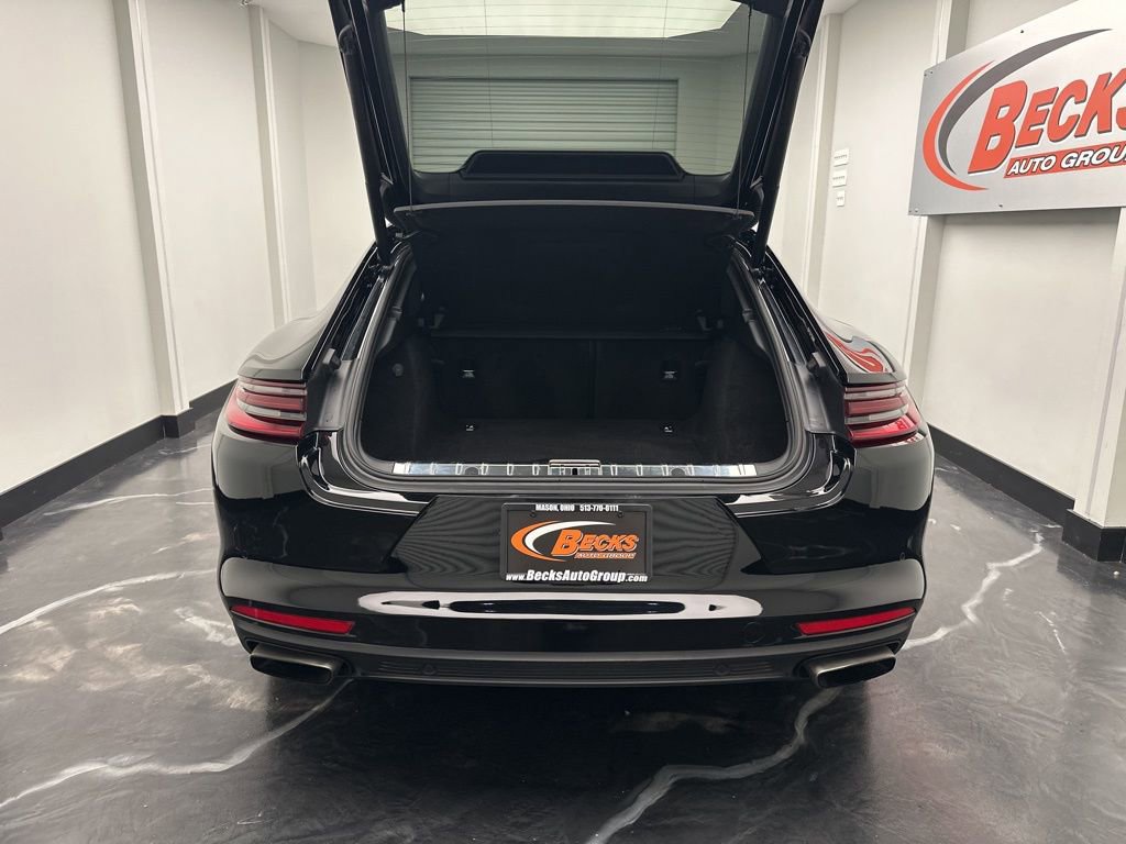 Used 2018 Porsche Panamera 4 image 30