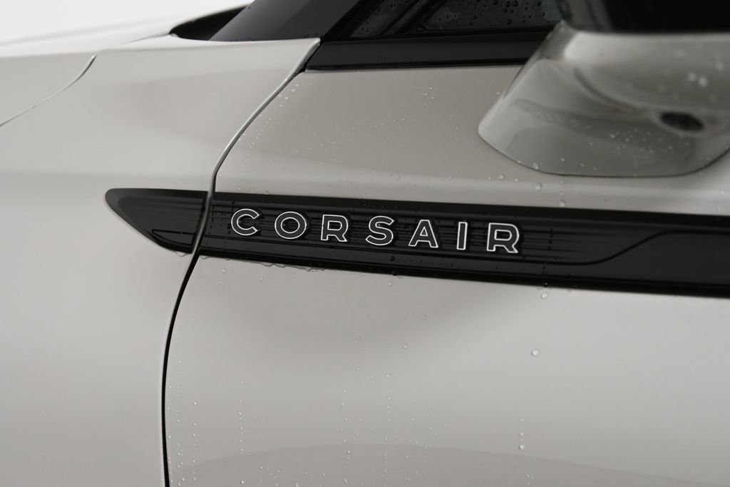 Used 2024 Lincoln Corsair AWD w/ Equipment Group 101A image 37