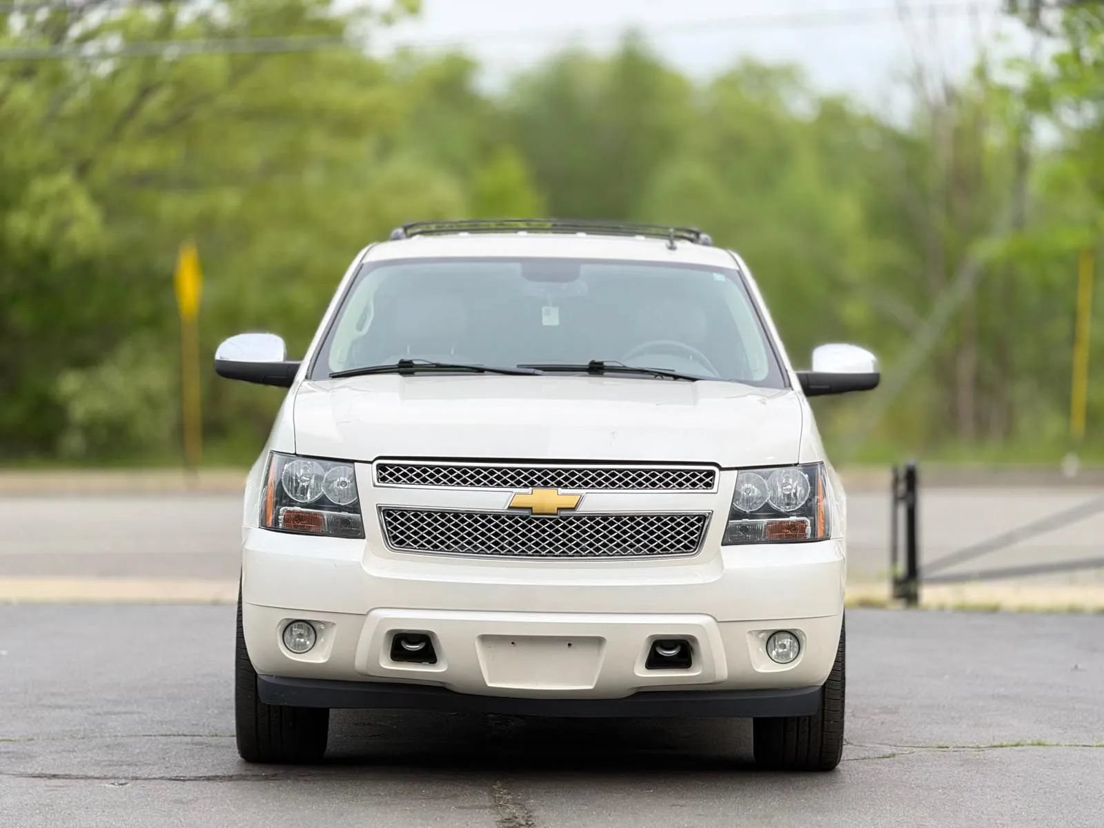 Used 2013 Chevrolet Tahoe LTZ AWD/4WD image 3
