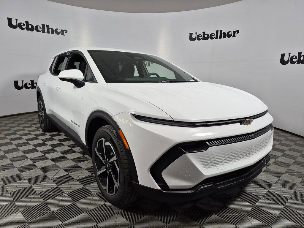 New 2026 Chevrolet Equinox EV LT image 1