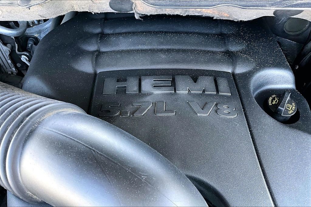 Used 2015 RAM 1500 Express AWD/4WD image 32