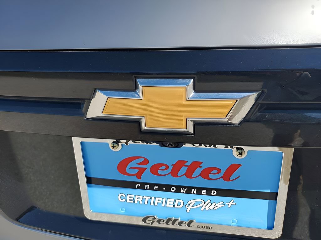 Used 2025 Chevrolet Traverse LT image 40