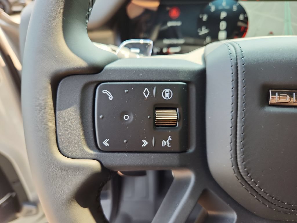 New 2026 Land Rover Defender 110 OCTA AWD/4WD image 17