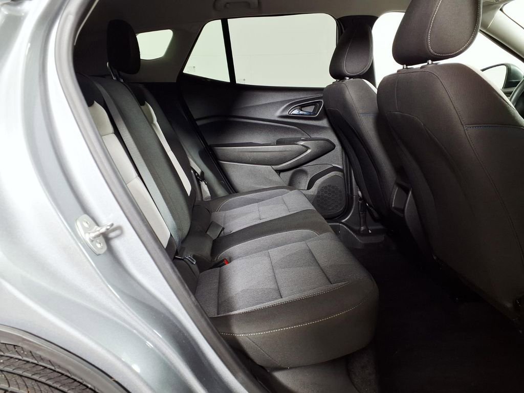 Used 2024 Chevrolet Trax LS FWD image 12