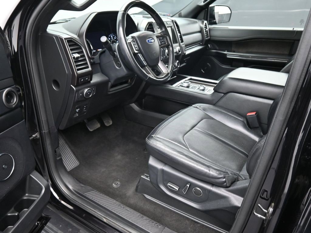 Used 2021 Ford Expedition Max Limited image 10