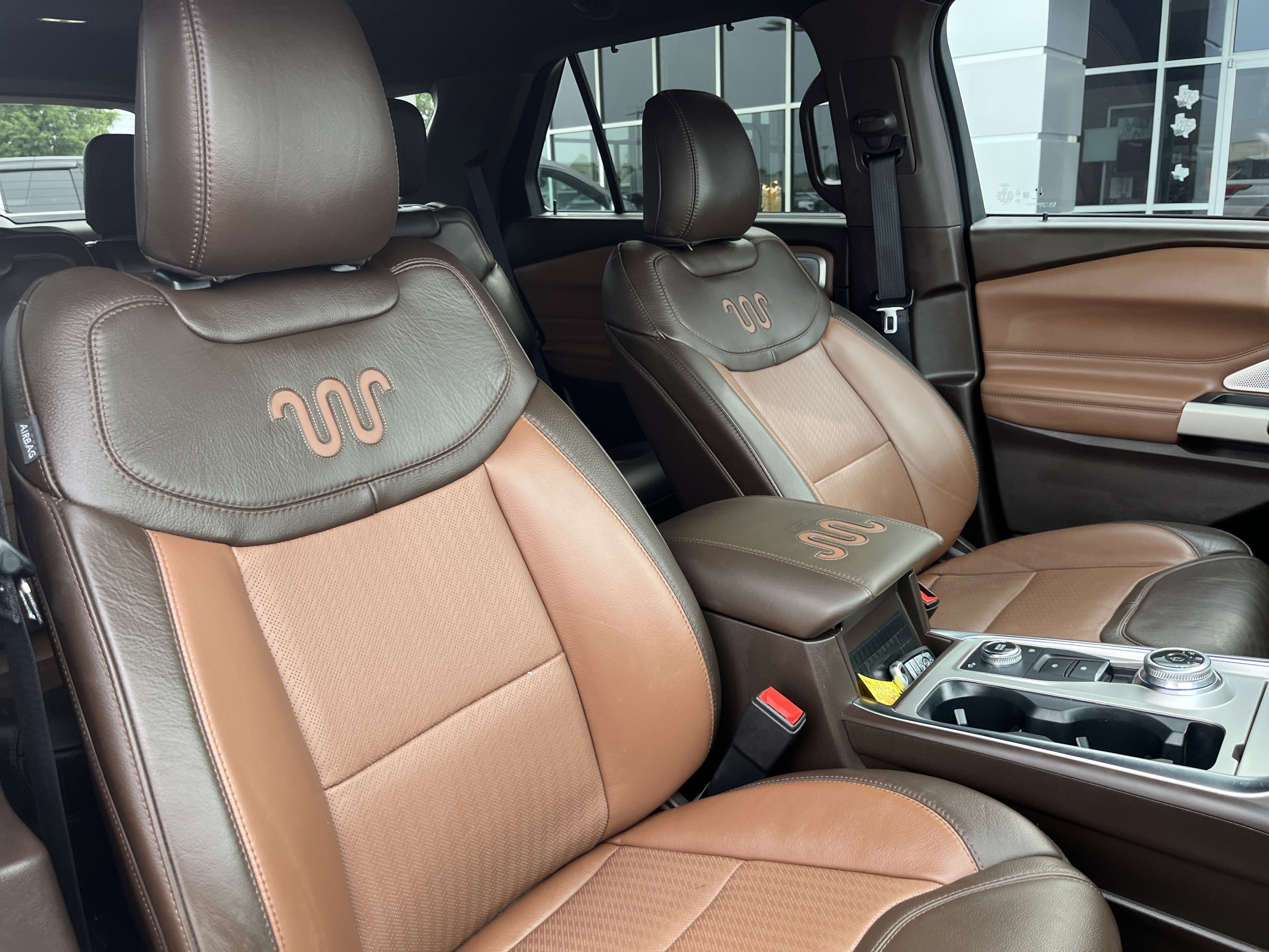 Used 2022 Ford Explorer King Ranch AWD/4WD image 18