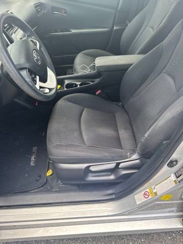 Used 2018 Toyota Prius Two w/ Prius Two Safety Plus Package FWD image 7