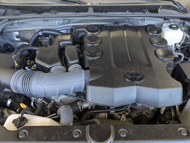 Used 2024 Toyota 4Runner SR5 AWD/4WD image 21