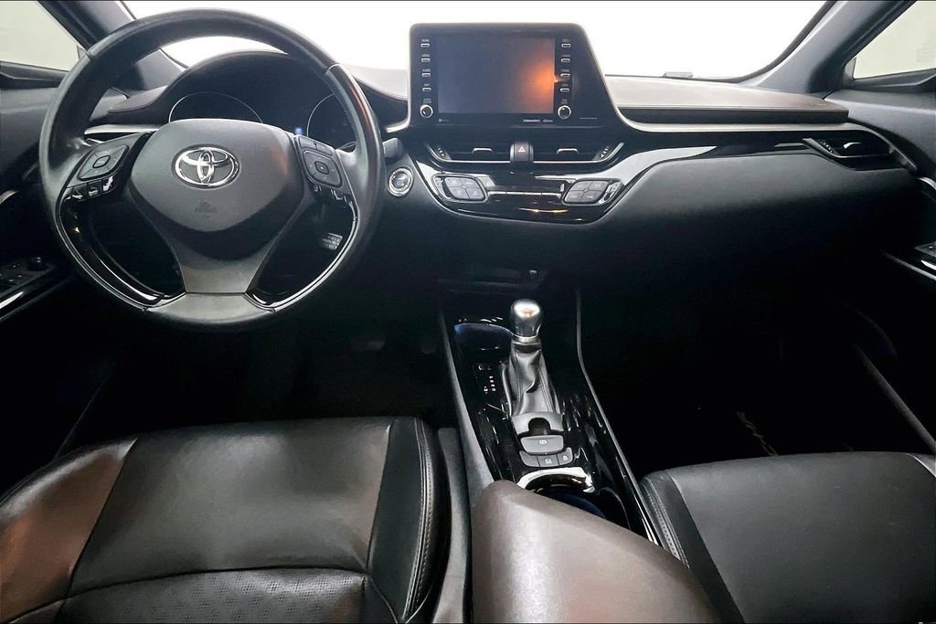 Used 2019 Toyota C-HR Limited image 18