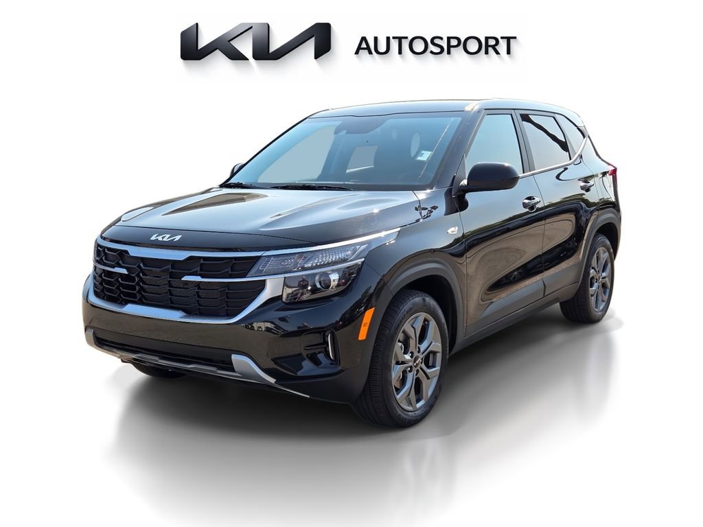 Certified 2026 Kia Seltos LX FWD image 1