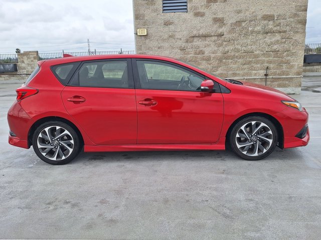 Used 2018 Toyota Corolla iM w/ Carpet Mat Package (TMS) image 4