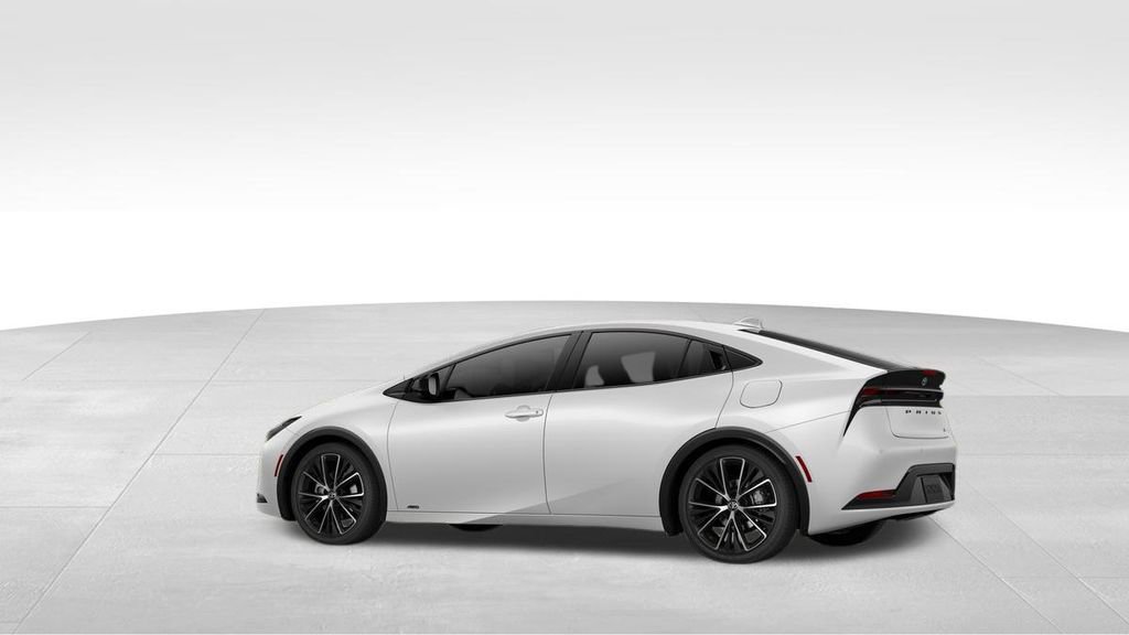 New 2026 Toyota Prius XLE image 5