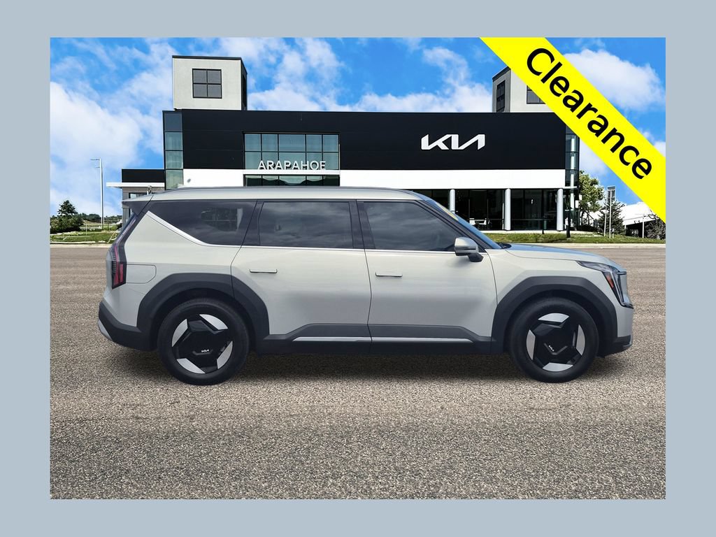 Certified 2024 Kia EV9 Wind