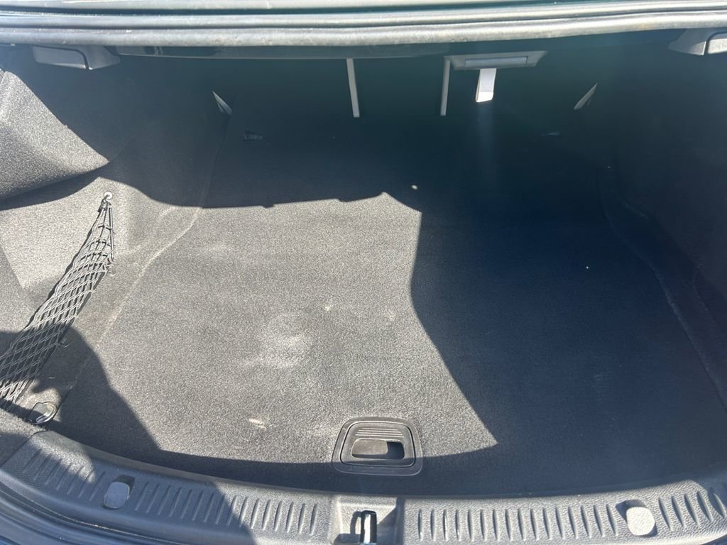 Used 2017 Mercedes-Benz E 300 4MATIC image 21