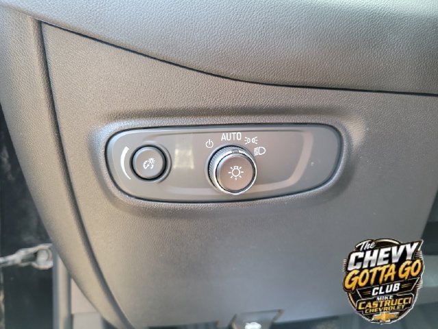Used 2023 Chevrolet Equinox LS w/ LS Convenience Package AWD/4WD image 19