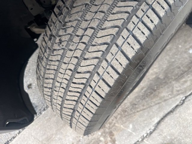 Used 2024 Chevrolet Silverado EV W/T image 9