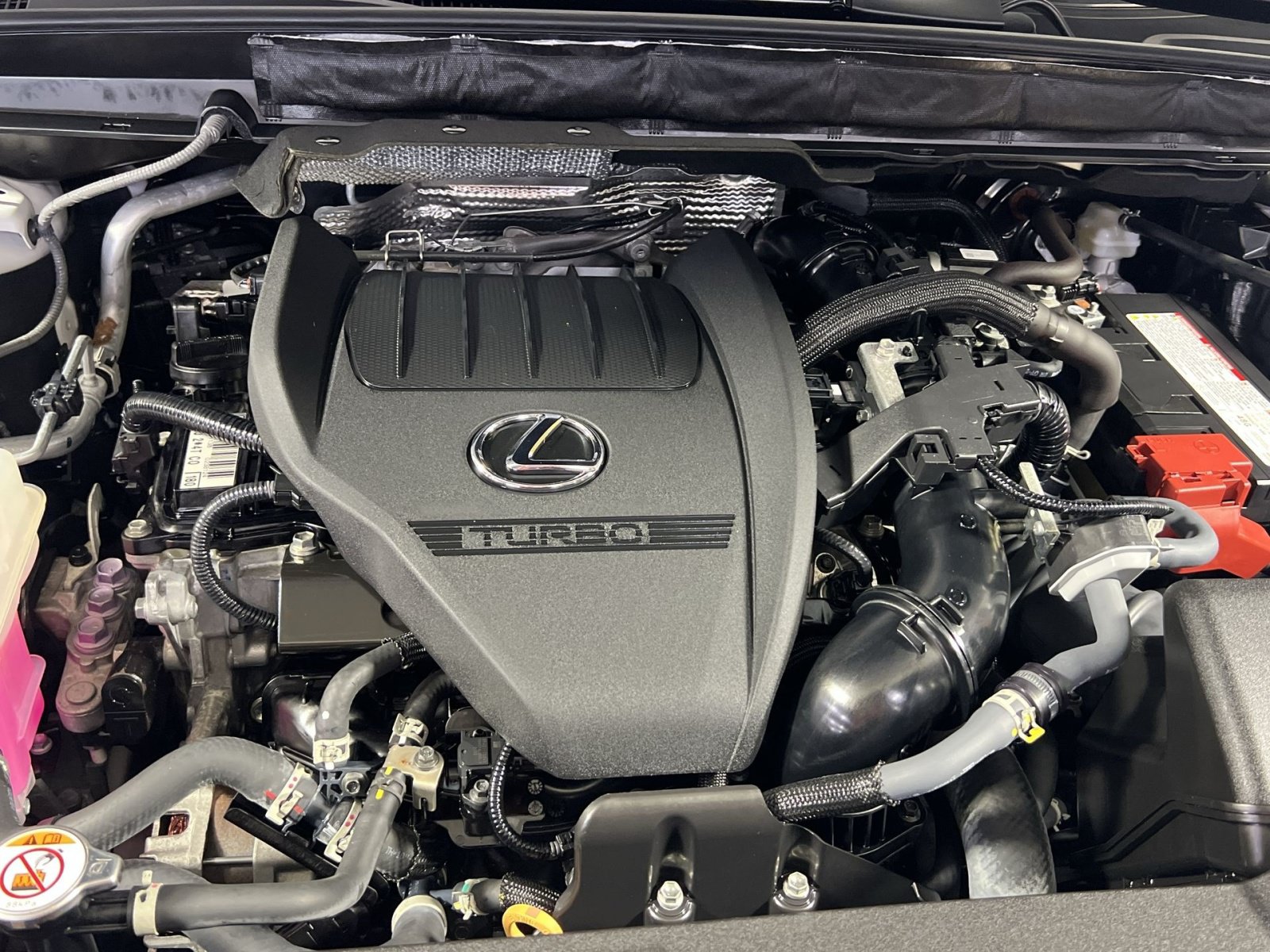 Used 2023 Lexus RX 350 Premium w/ Accessory Package AWD/4WD image 29