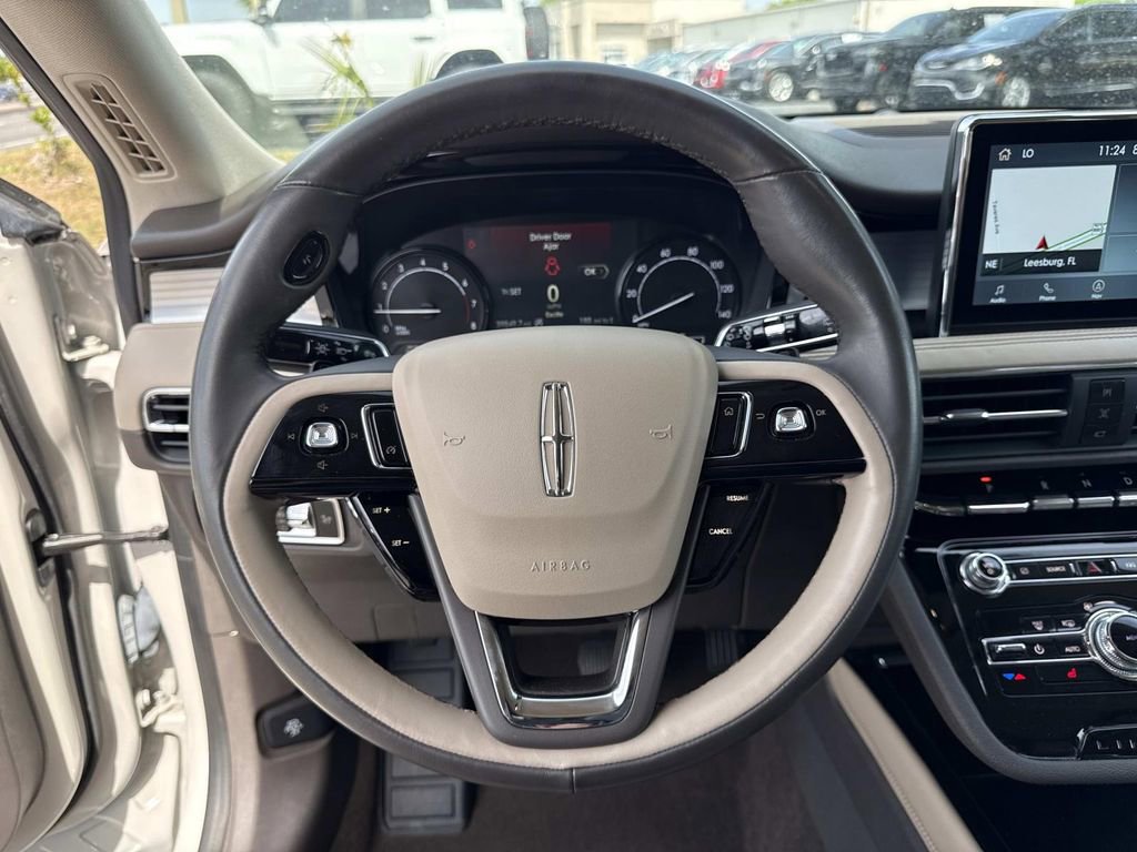 Used 2021 Lincoln Corsair FWD w/ Equipment Group 101A image 26