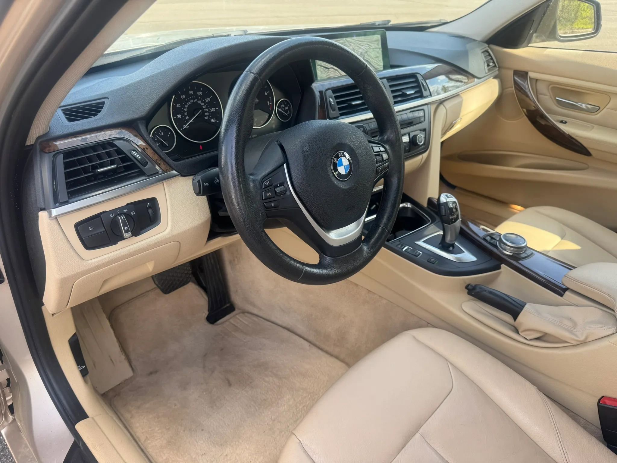 Used 2014 BMW 328i Sedan RWD image 15